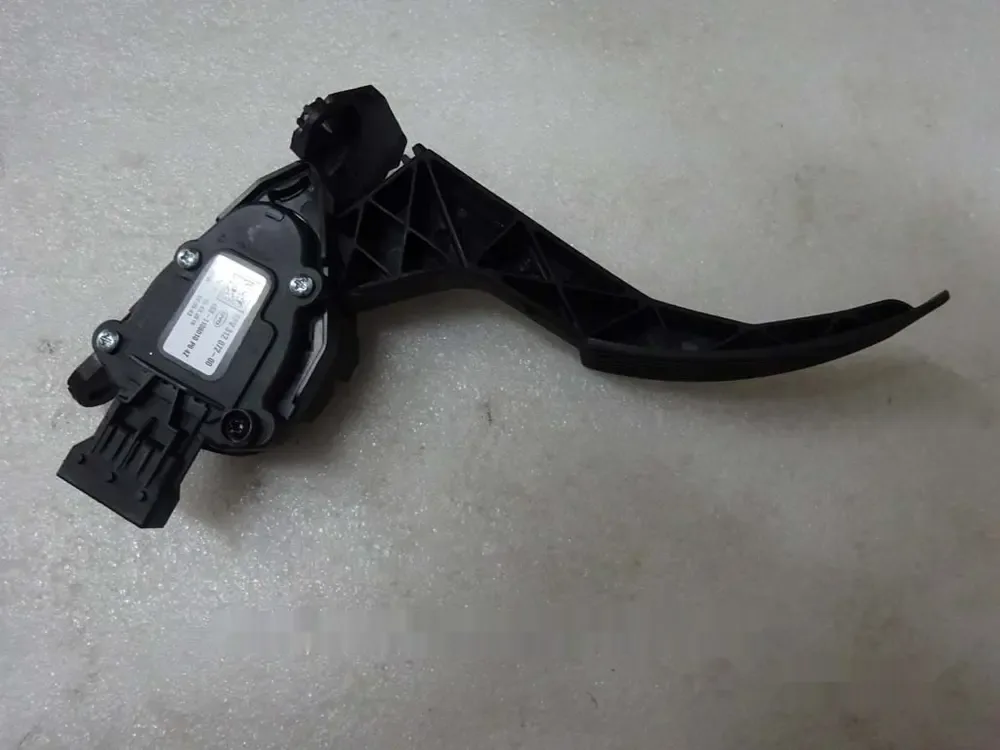 پدال گاز بی وای دی Atto 3 EV – 10689614-00