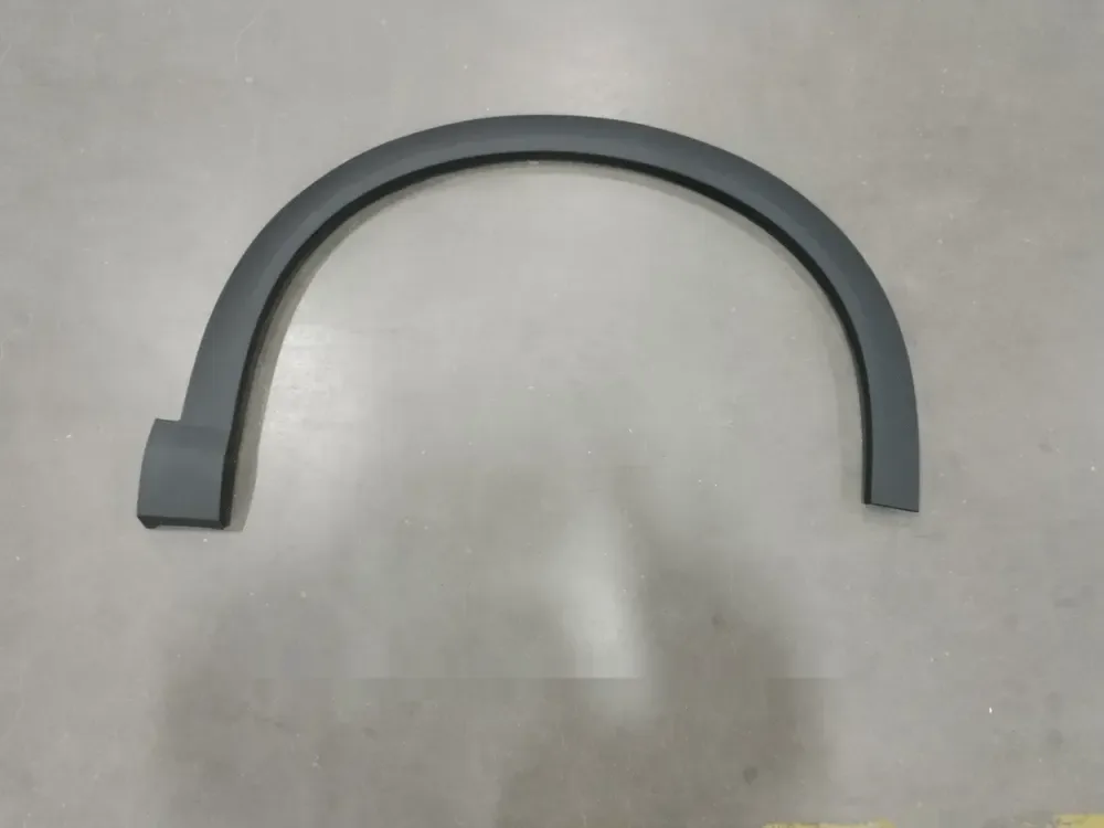 قاب دور گلگیر جلو راست (ابرویی) بی وای دی Atto 3 EV – 13186506-00