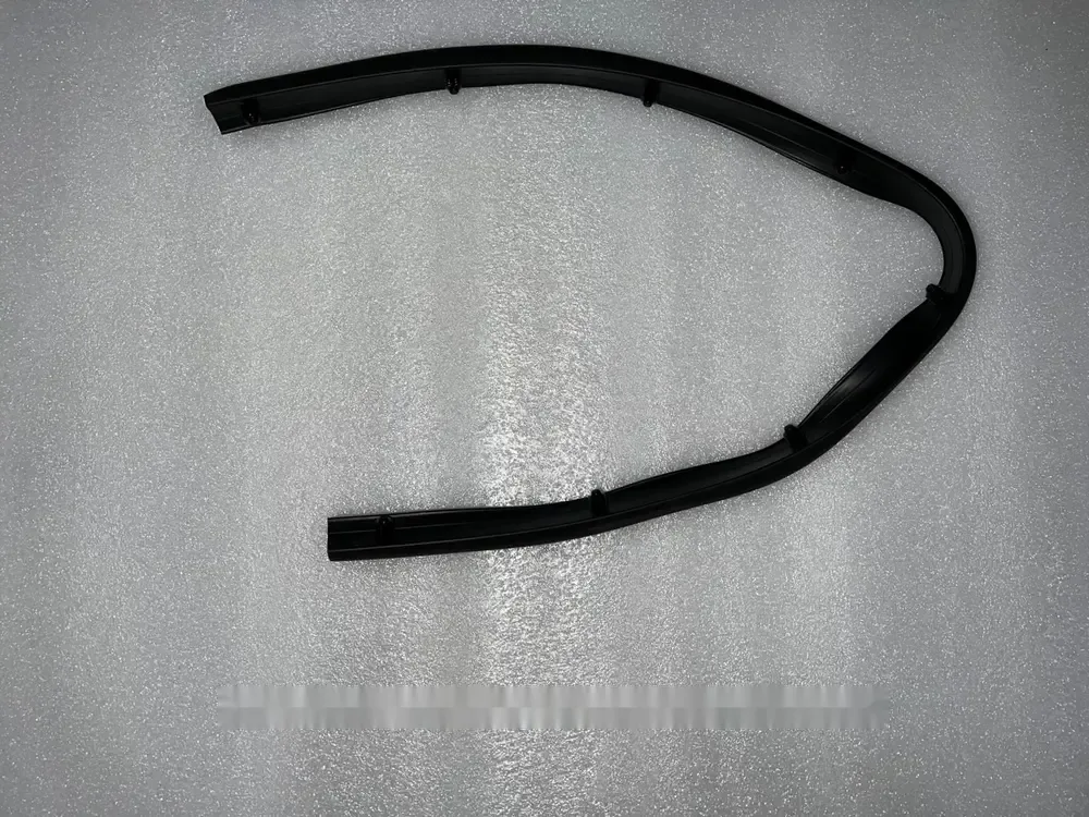 نوار لاستیکی رکاب در عقب چپ بی وای دی Atto 3 EV – 13167869-00
