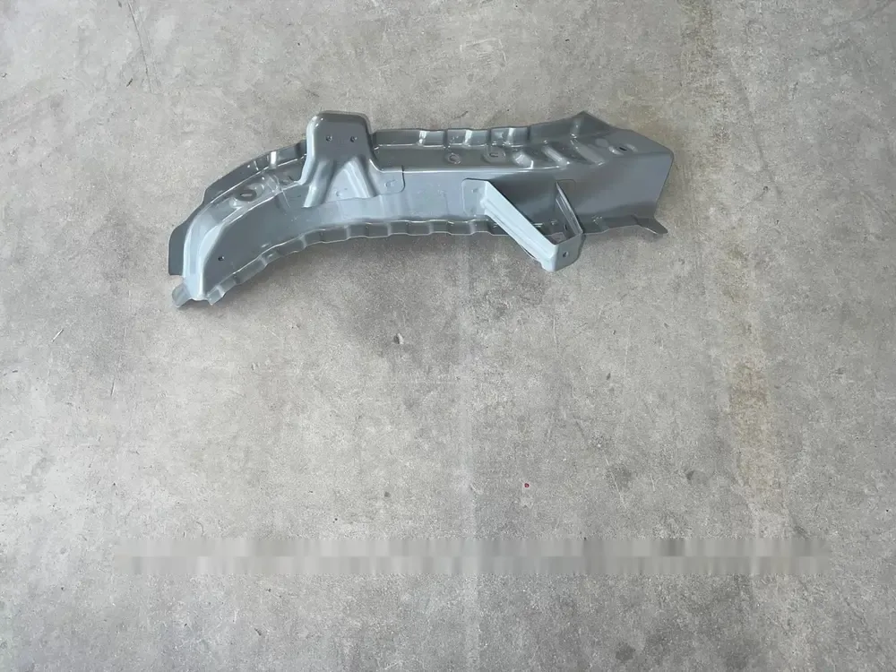 شاسی بالای هوزینگ چرخ جلو راست بی وای دی Atto 3 EV – 13623396-00