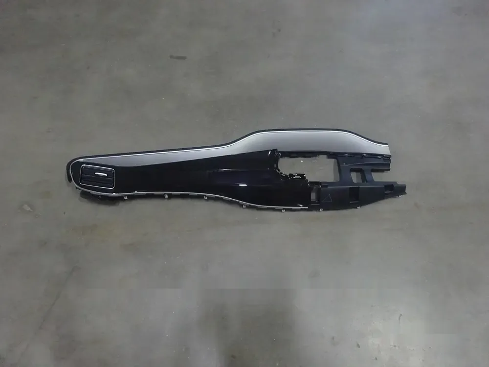 قاب تزئینی راست داشبورد بی وای دی Qin Plus DM-i/EV – 13246291-00