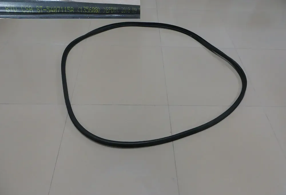 لاستیک دور درب صندوق بی وای دی Tang DM-i – 12329999-00