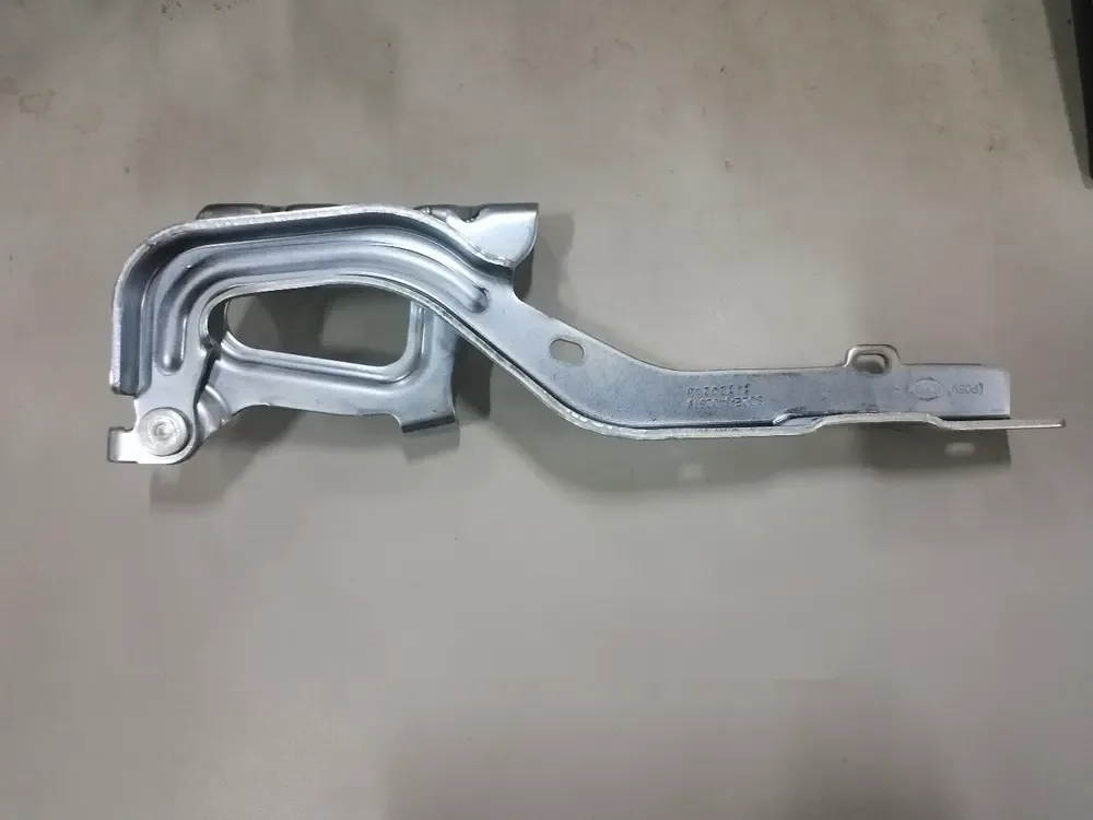 لولای کاپوت راست بی وای دی Atto 3 EV – 13174828-00