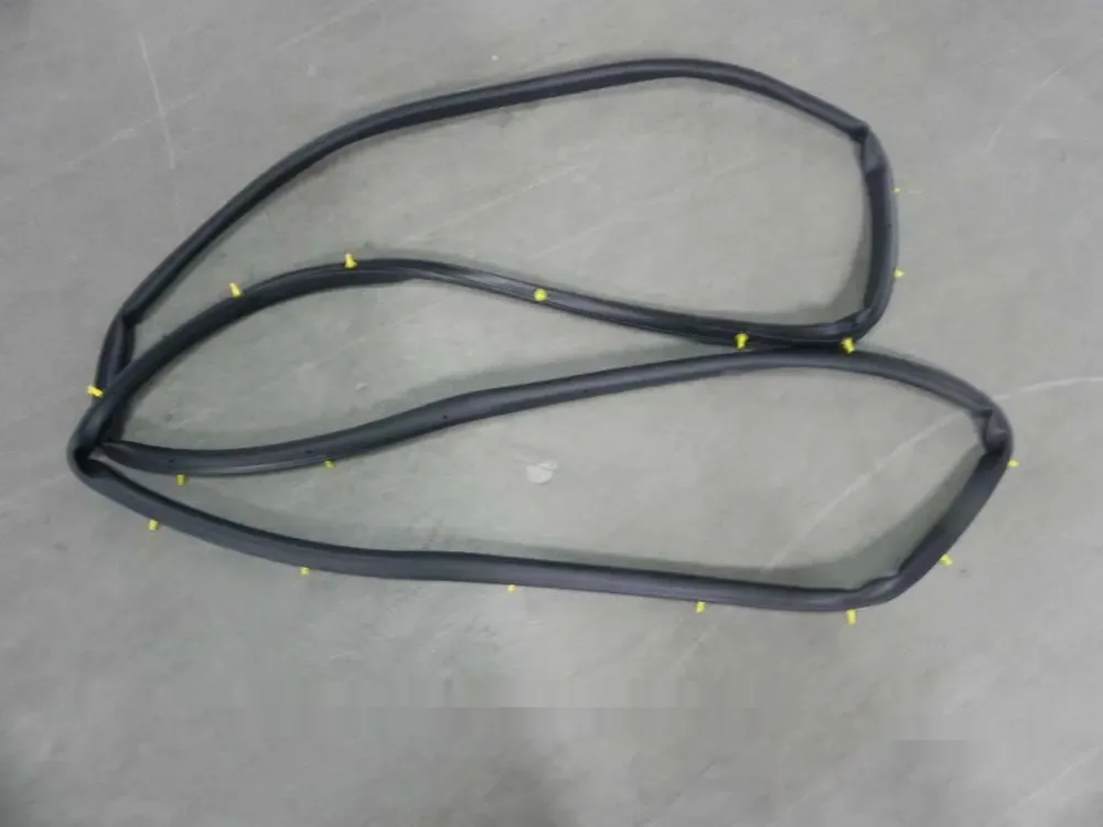 لاستیک دور در جلو چپ بی وای دی Qin Plus DM-i/EV – 12225860-00