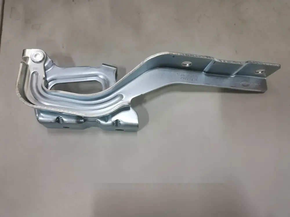 لولای کاپوت چپ بی وای دی Atto 3 EV – 13174827-00
